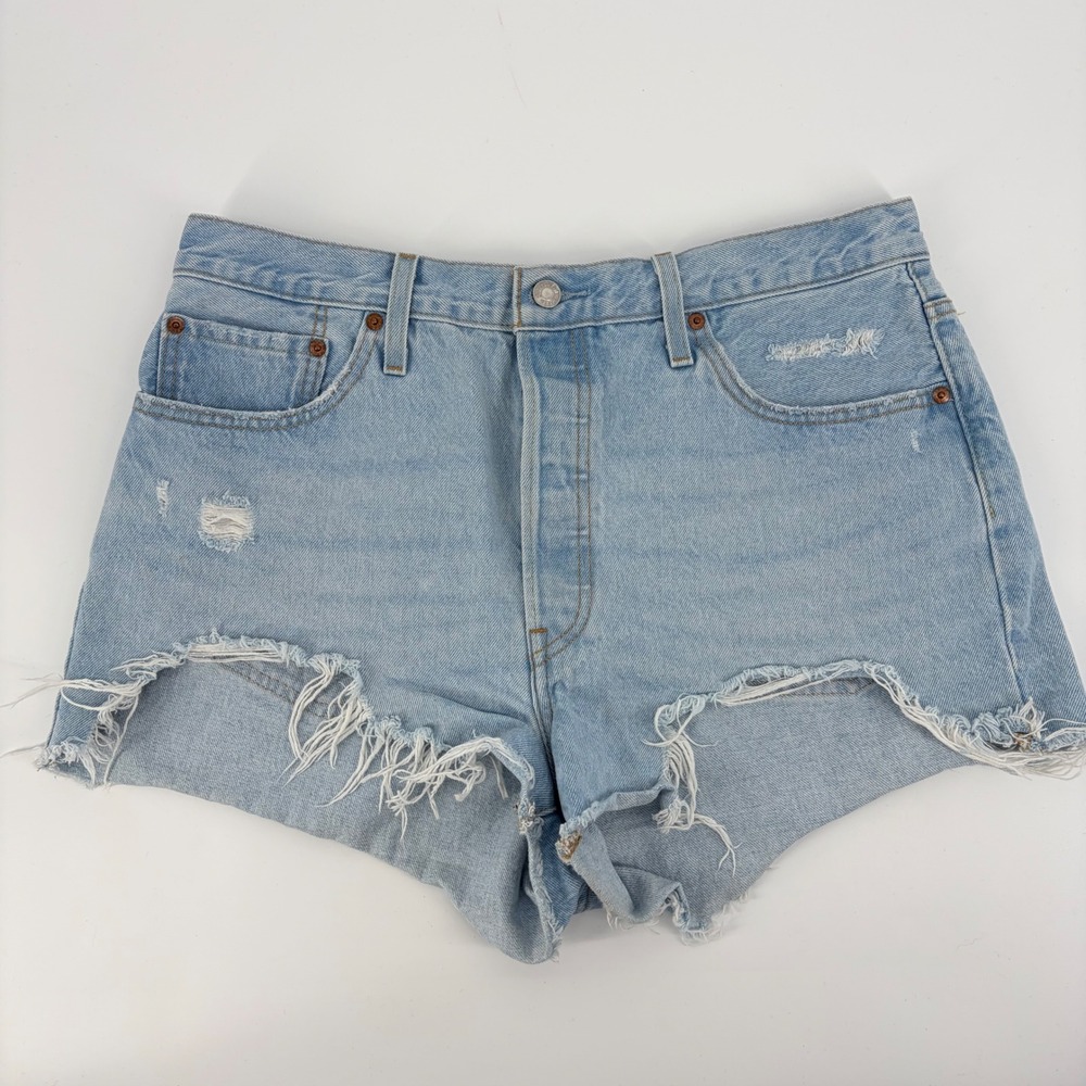 Levi's 501 Denim Shorts Women W33 Light Wash Distressed Cut Off Button Fly